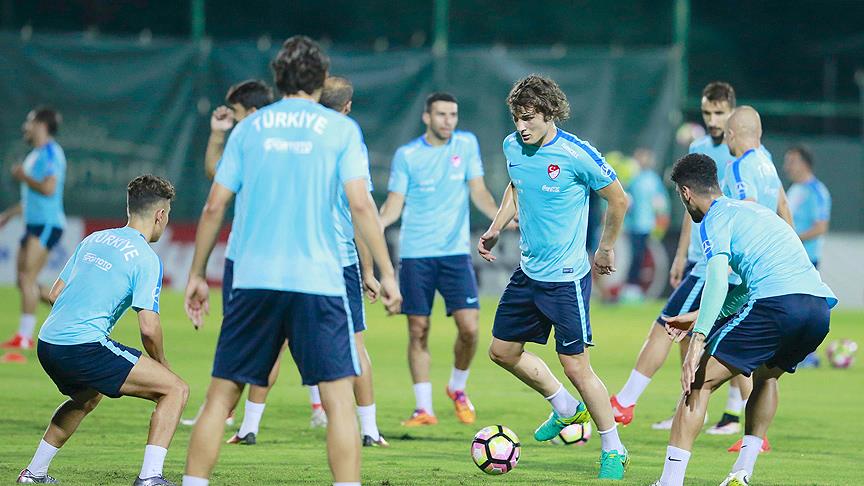 A Milliler Rusya maçının son antrenmanını yaptı