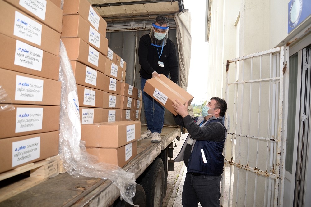 A-Plas’tan BUÜ Hastanesi’ne siperlik bağışı 