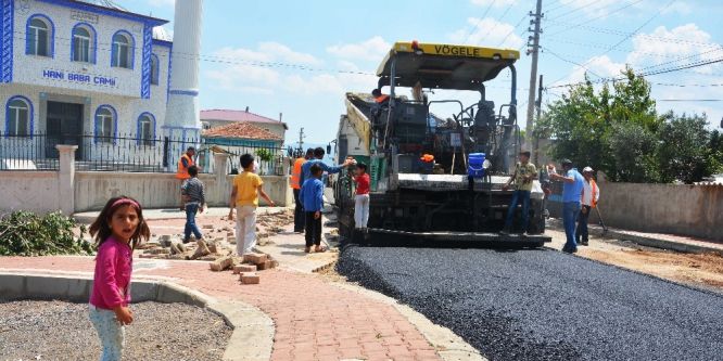 Torbalı’da asfaltlama seferberliği