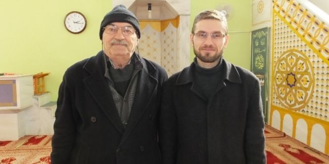 Burhaniye’de Halit Karaca, Yeni Cami imamı oldu