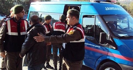 Otel inşaatından kablo çalan hırsız yakalandı