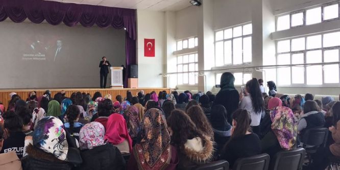 Aydemir gençlere seslendi