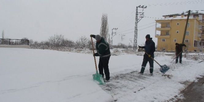Develi belediyesinin kış çalışmaları devam ediyor