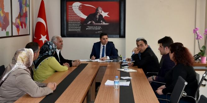 Halk derdini doğrudan başkan vekiline anlatıyor