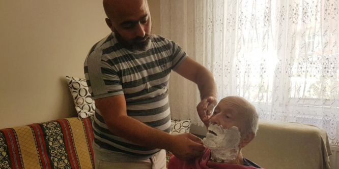 Bayramda yaşlılar unutulmadı