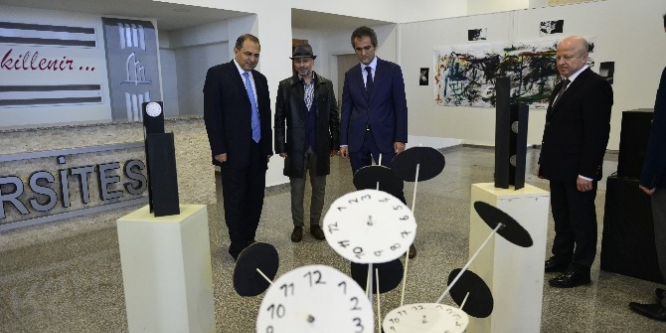 Vali Bülent Kaban, Güzel Sanatlar Fakültesi’nde incelemelerde bulundu