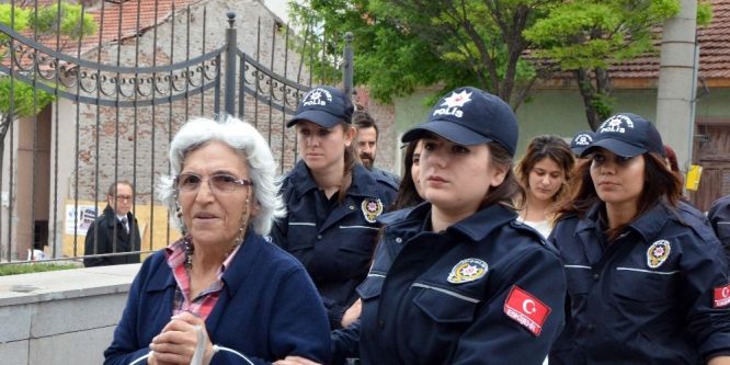 PKK/KCK şüphelisi 14 şahıs adliyeye sevk edildi