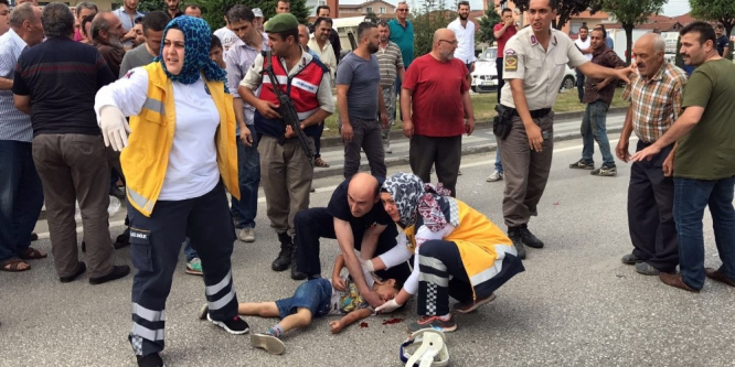 Düzce’de otomobil bisiklete çarptı: 2 yaralı