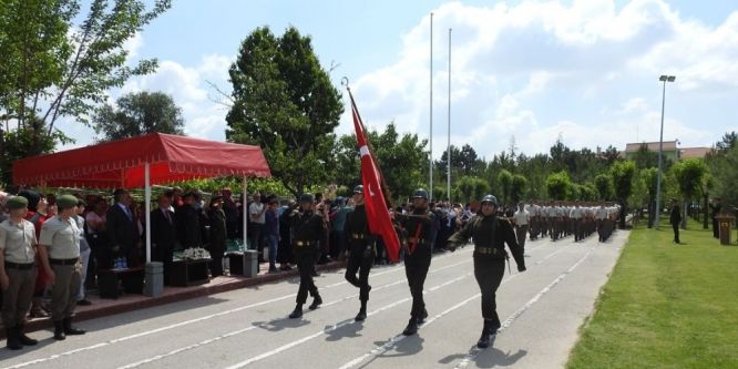 Kısa dönem erler yemin etti