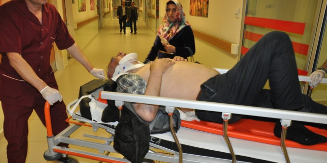Kamyonetin çarptığı bisiklet sürücüsü yaşlı adam öldü