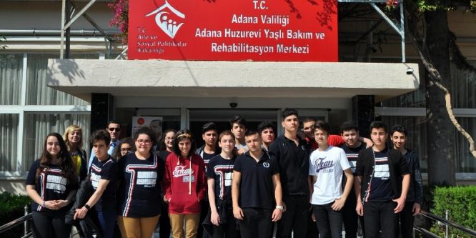 Öğrencilerden örnek hareket