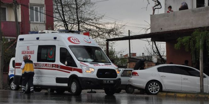 Çanakkale’de trafik kazası: 3 yaralı