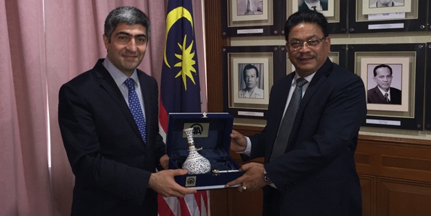 AA ve Malezya ajansı Bernama arasında işbirliği