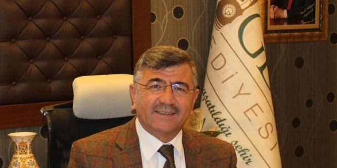 Başkan Akdoğan’dan Hemşireler Günü mesajı