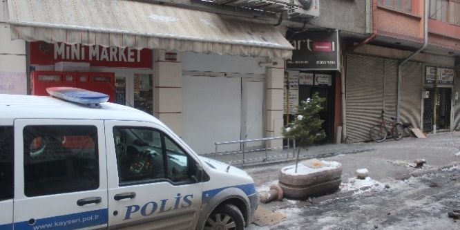 Kayseri’de şüpheli ölüm