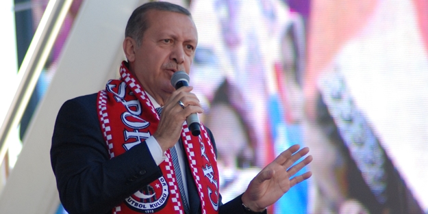 'Sen hoca mısın, istihbarat şefi mi?'