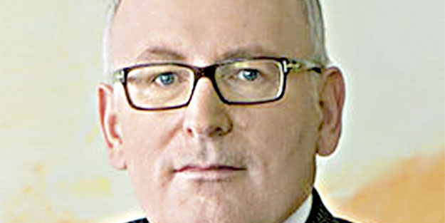 AB, FETÖ’nün darbe girişimini kabul etti