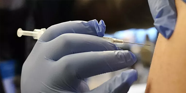 AB yeni korona aşısını onayladı