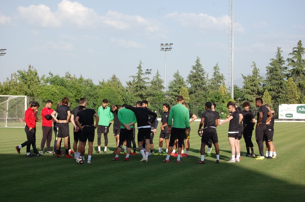 Abalı Denizlispor, Spor Toto 1. Lig’in son antrenmanını yaptı 