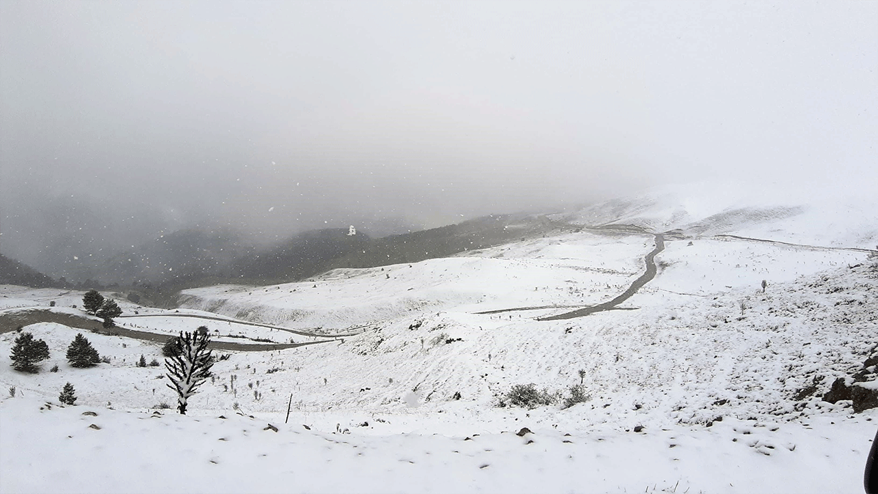Abant Gölü'nde kış manzarası!