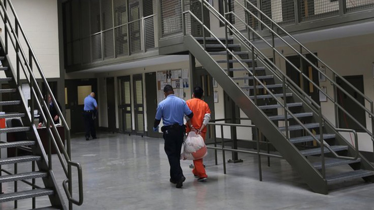 ABD adaleti tutukluları tek tek öldürüyor