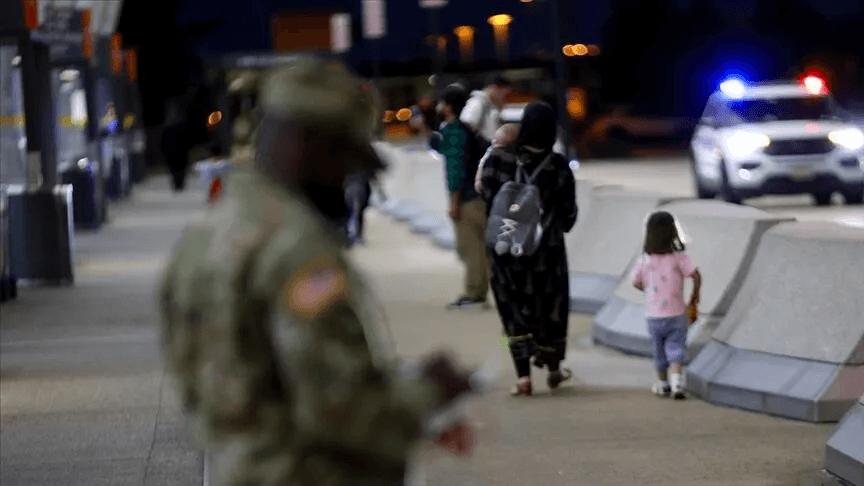 ABD, Afganistan’dan 50 bin “hizmetkârını” tahliye edecek