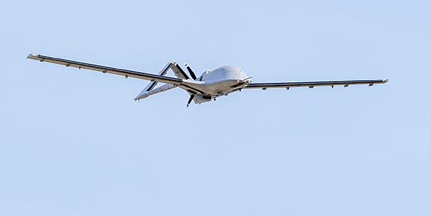 ABD anbean takip ediyordu! Bayraktar TB2 SİHA İzmir'de havalandı