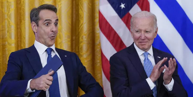 ABD Başkanı Biden'dan Miçotakis'e tebrik
