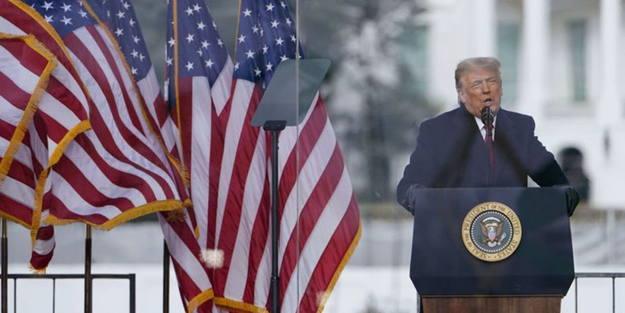 Trump'tan ABD'de ortalığı karıştıracak açıklama