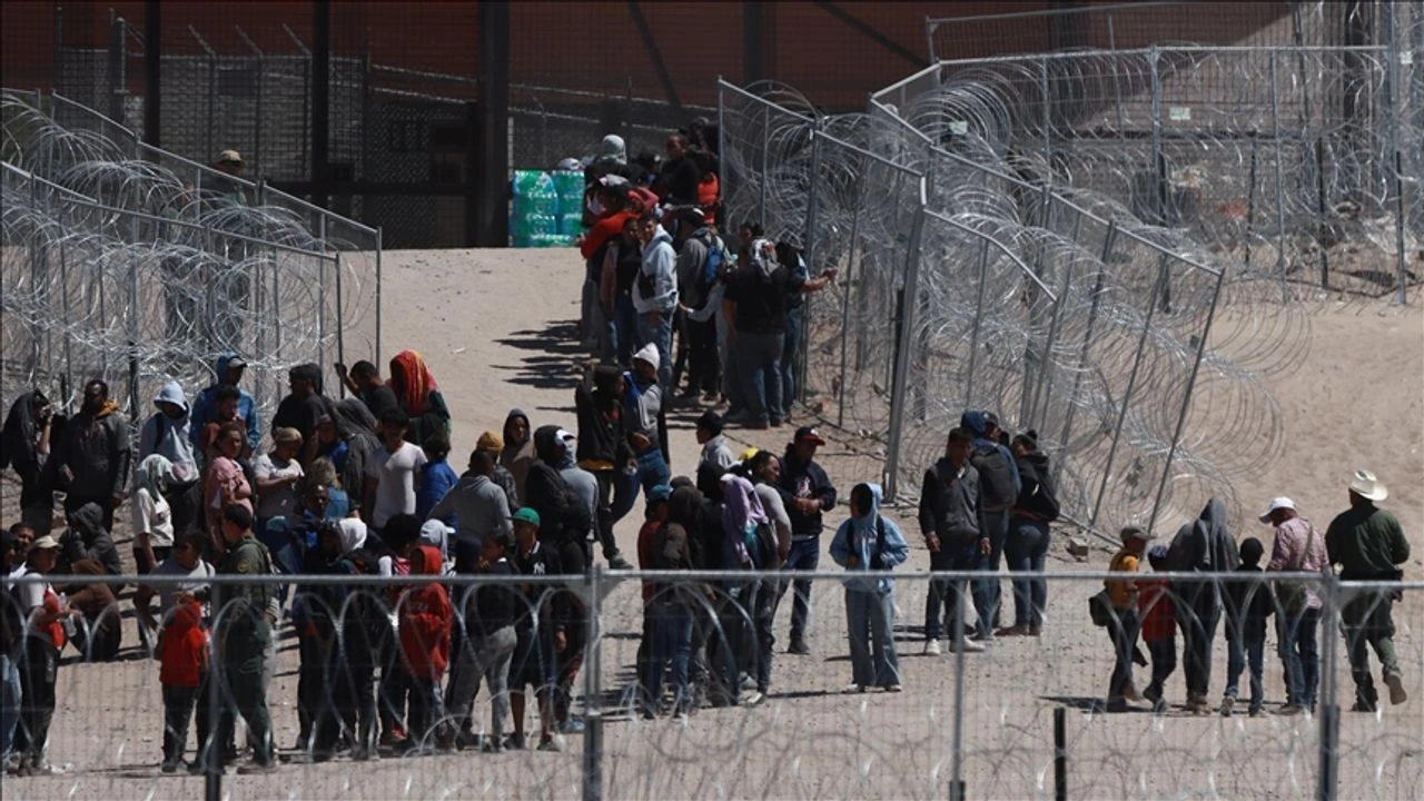 'ABD çıkardığı yangının dumanına öfkeleniyor'