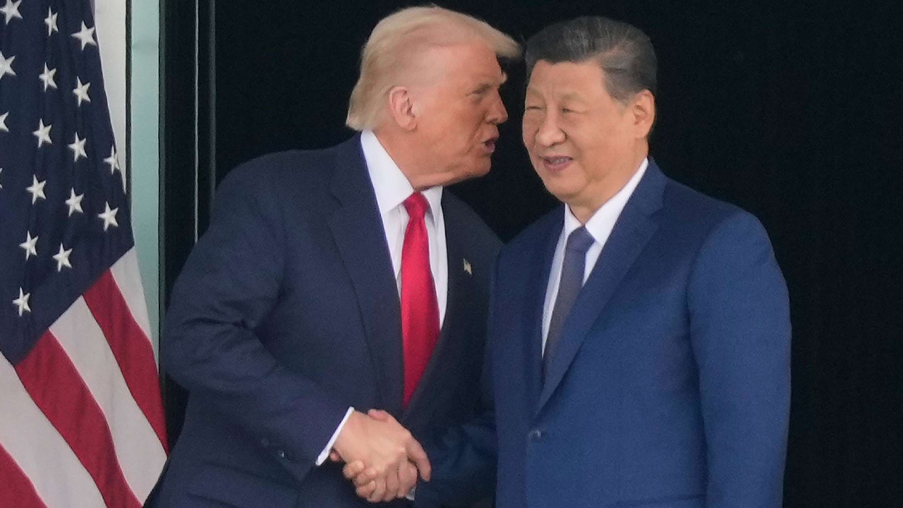 'ABD Çin'den yardım dileniyor'