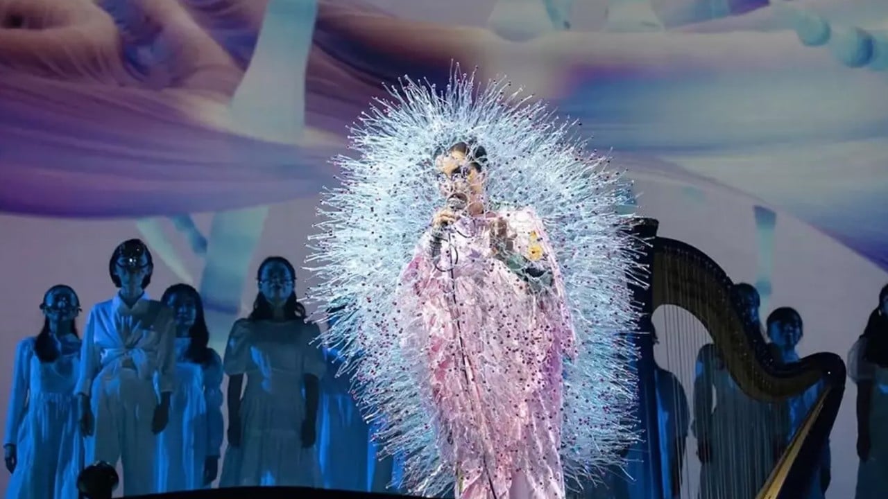  ABD devlet başkanı Trump'ın Venezuela müdahalesi: Sanatçı dünyaya doğum kontrolü skandalını hatırlattı! Grönland çağrısı