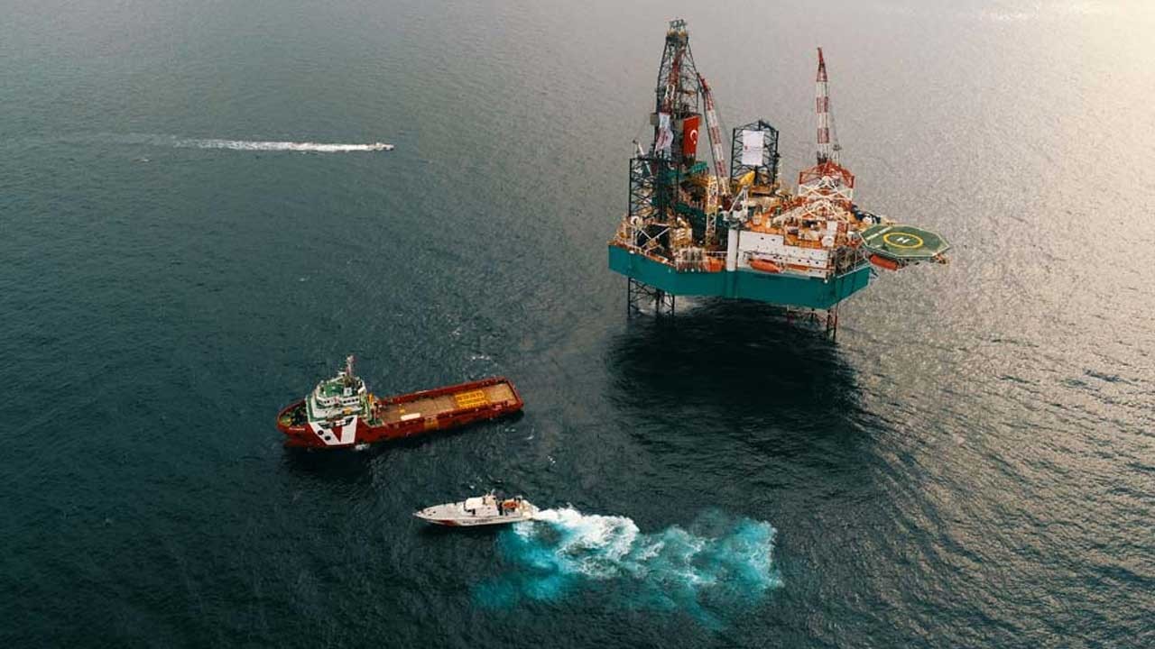 ABD, Doğu Akdeniz'e çöküyor! Bir anlaşma daha kopardılar