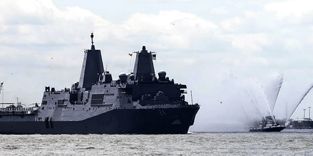 ABD Donanması bir firkateyni batırdı