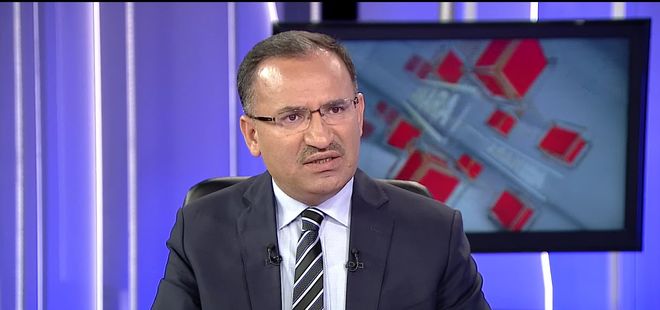 Bakan Bozdağ'dan ABD'ye Adil Öksüz sorusu