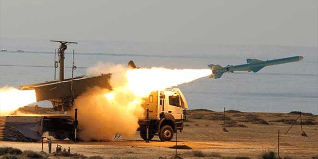 ABD gemisi Husilerin füzelerini vurdu