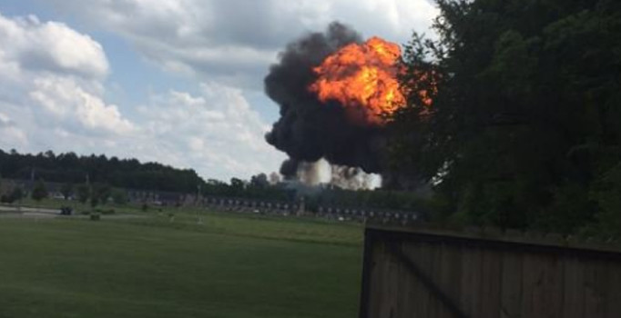 ABD Hava Kuvvetlerinin gösteri uçağı düştü