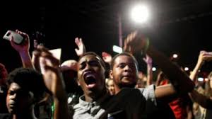 Amerika iç savaşın eşiğinde: Beyaz polisleri öldürün