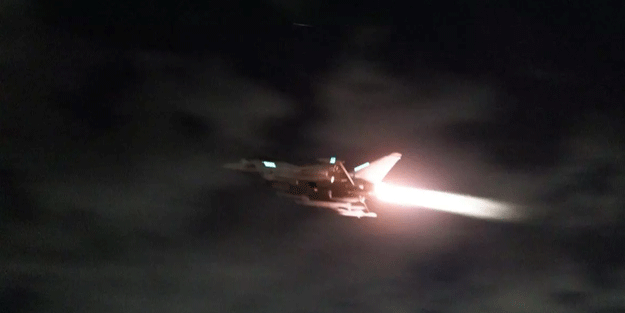 ABD ile İngiltere, Hudeyde'yi vurdu