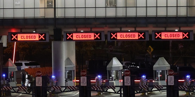 ABD ile Kanada arasındaki sınır geçişleri kapatıldı