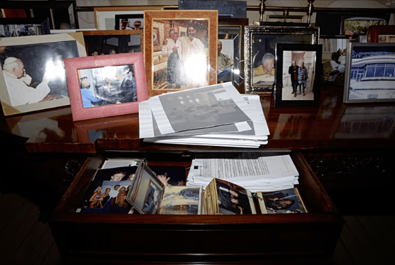 ABD ile Rothschild firması arasında 25 milyon dolarlık EPSTEİN anlaşması! 3 milyondan fazla yeni rezil dosyalar