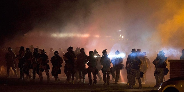 ABD kaynıyor: Sokağa çıkma yasağı ilan edildi!
