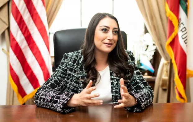 ABD Kongresinin en genç Yahudi üyesinden Netanyahu'ya sert eleştiri