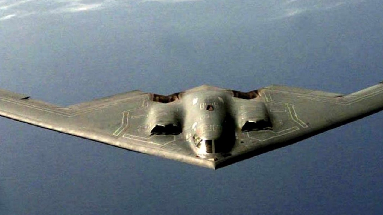 ABD medyası: B-2 bombardıman uçakları Guam'a doğru ilerliyor