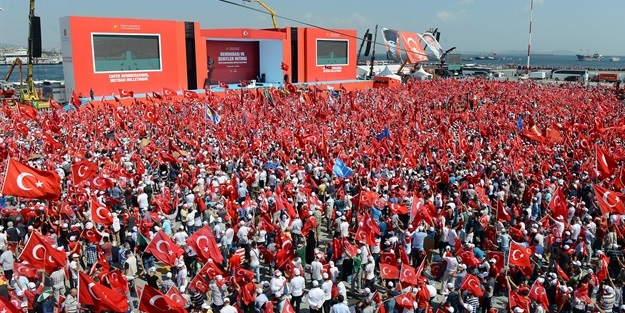 ABD medyası mitingi böyle gördü: Fevkalade!