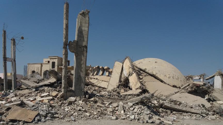 ABD öncülüğündeki koalisyon Suriye'de yine cami vurdu