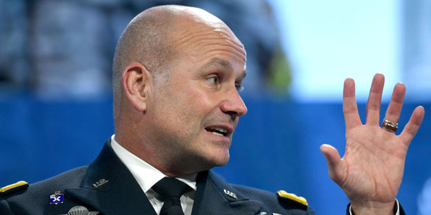 ABD Ordusu Avrupa Komutanı karantinaya alındı