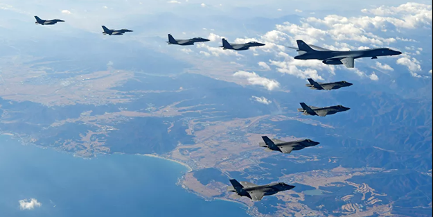 ABD Orta Doğu'da ikinci kez B-52H nükleer bombardıman uçaklarını uçurdu