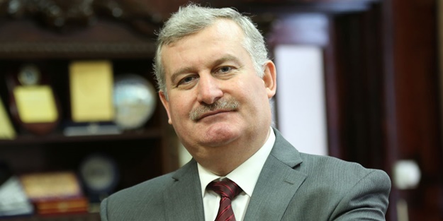ABD polisinden FETÖ’cüye uyarı: Kardeş, kıblen yanlış!