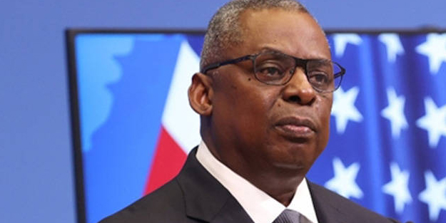 ABD Savunma Bakanı Austin, hastaneye kaldırıldı ama pes etmedi! Ardından dikkat çeken açıklama: Artık risk yok!